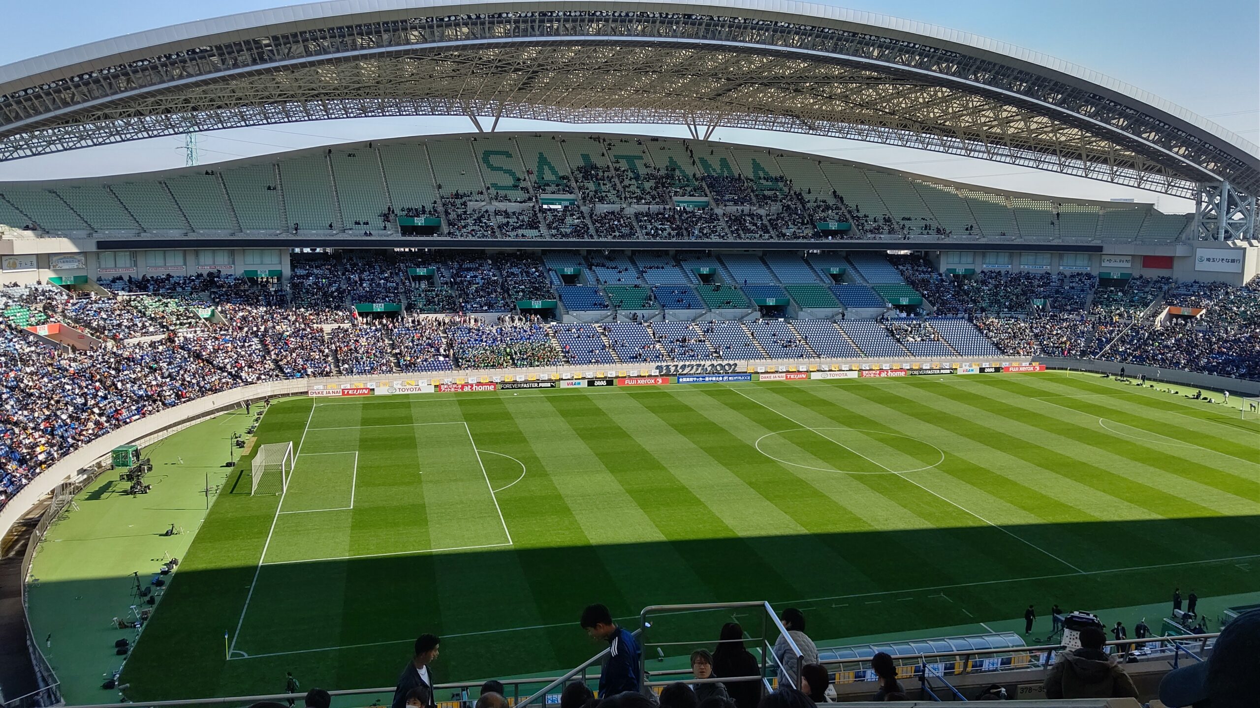 全国高校ｻｯｶｰ選手権大会を観戦してきました。 - 日興電気通信株式会社